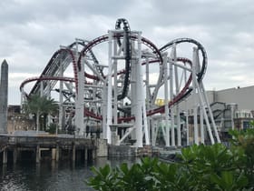 Battlestar Galactica - CYLON