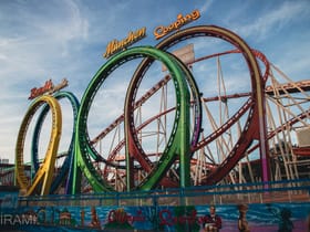 Olympia Looping