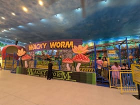 Wacky Worm (2022)