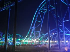 YoY (Thrill - Green)