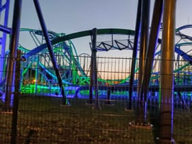 YoY (Thrill - Green)