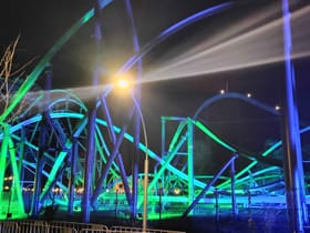 YoY (Thrill - Green)